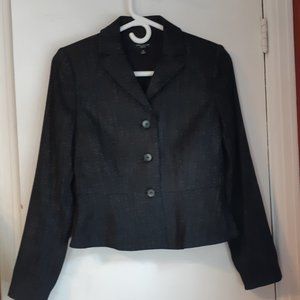 Ann Taylor Petite Jacket, charcoal, very good condition, 3 buttons size 2P